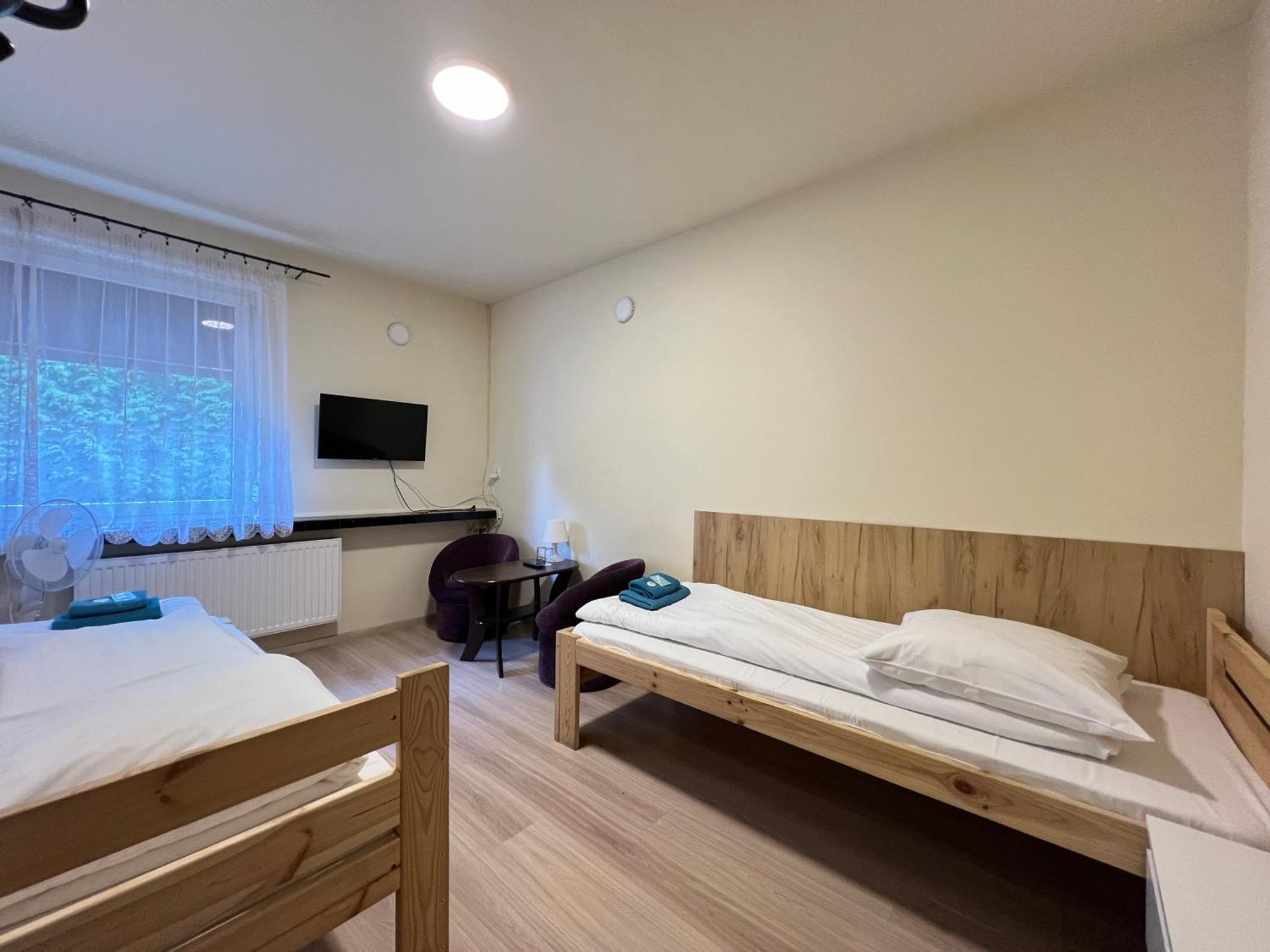 Etna - Hostel -Noclegi เชชูฟ ภายนอก รูปภาพ