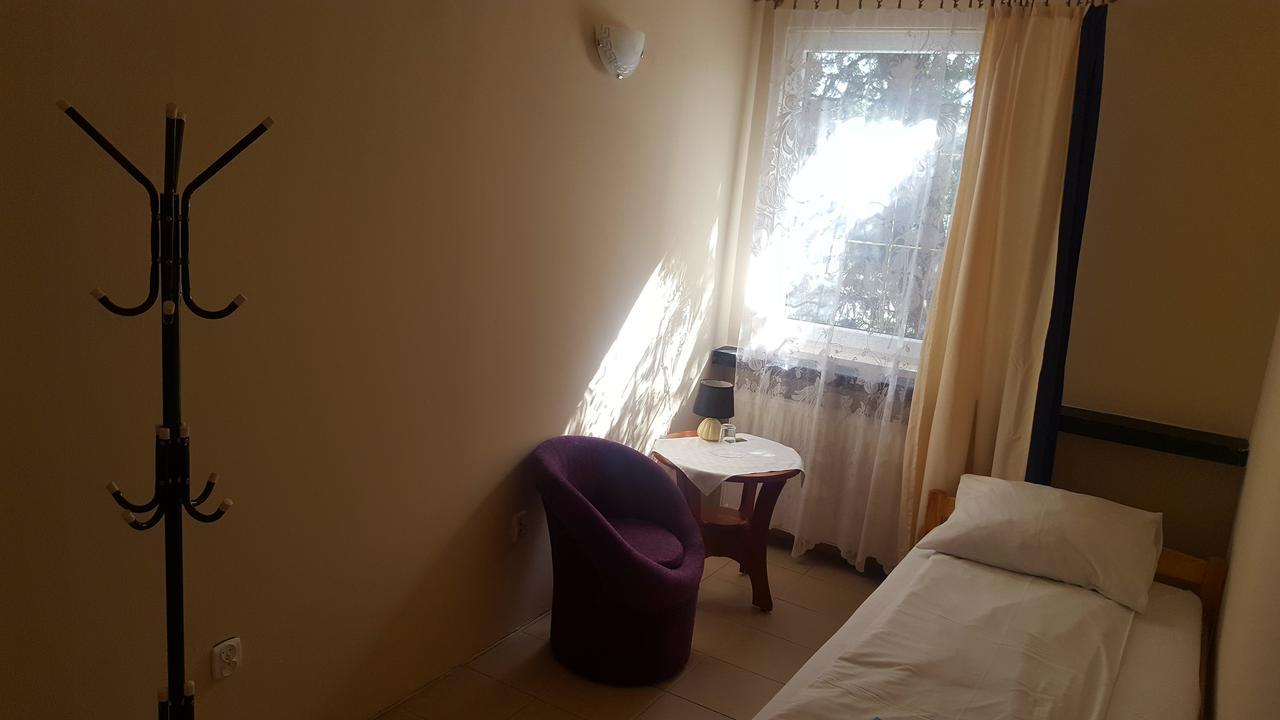 Etna - Hostel -Noclegi เชชูฟ ภายนอก รูปภาพ
